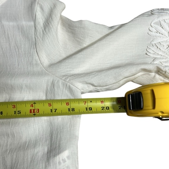 Joseph Ribkoff white heavy lace Trim Blouse.PTP 19”, OVERSIZED,sheer,boxy - Picture 14 of 16